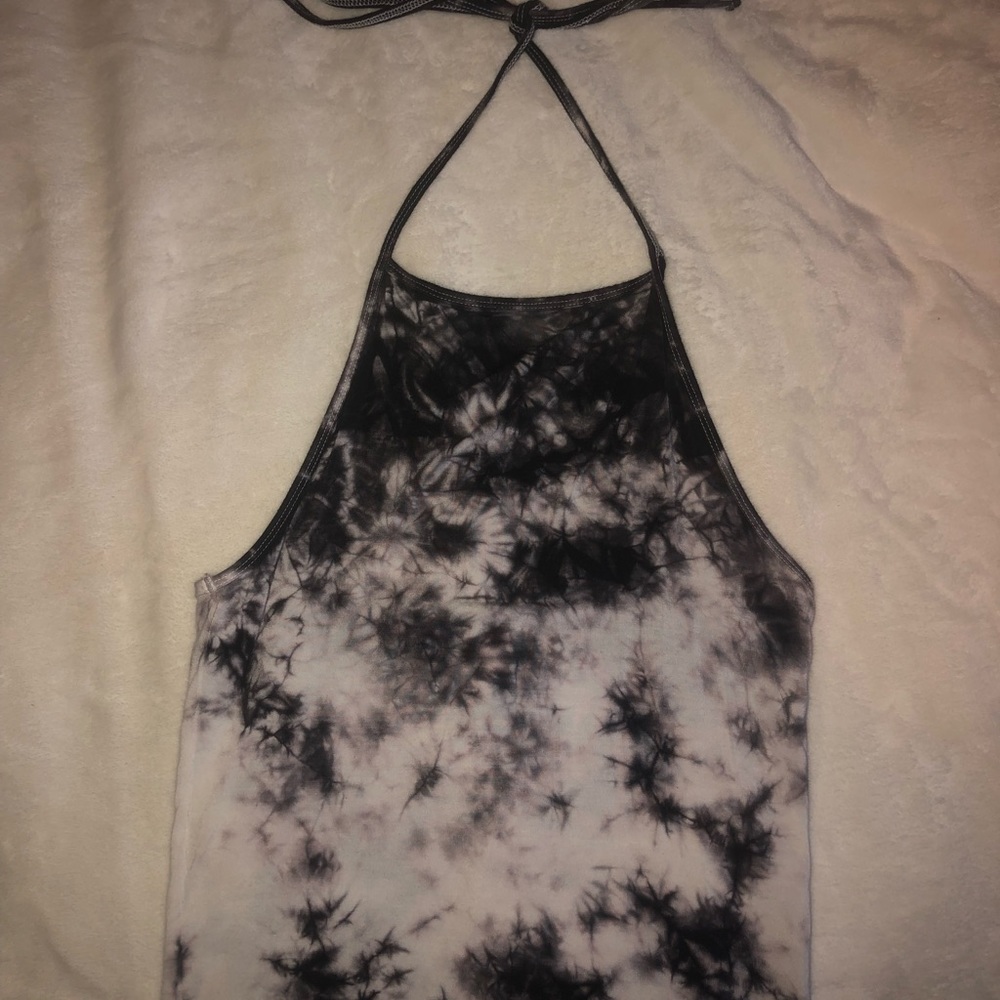 Halter top